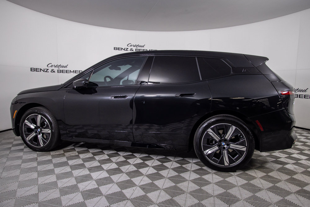 Used 2026 BMW iX xDrive45 AWD/4WD image 11