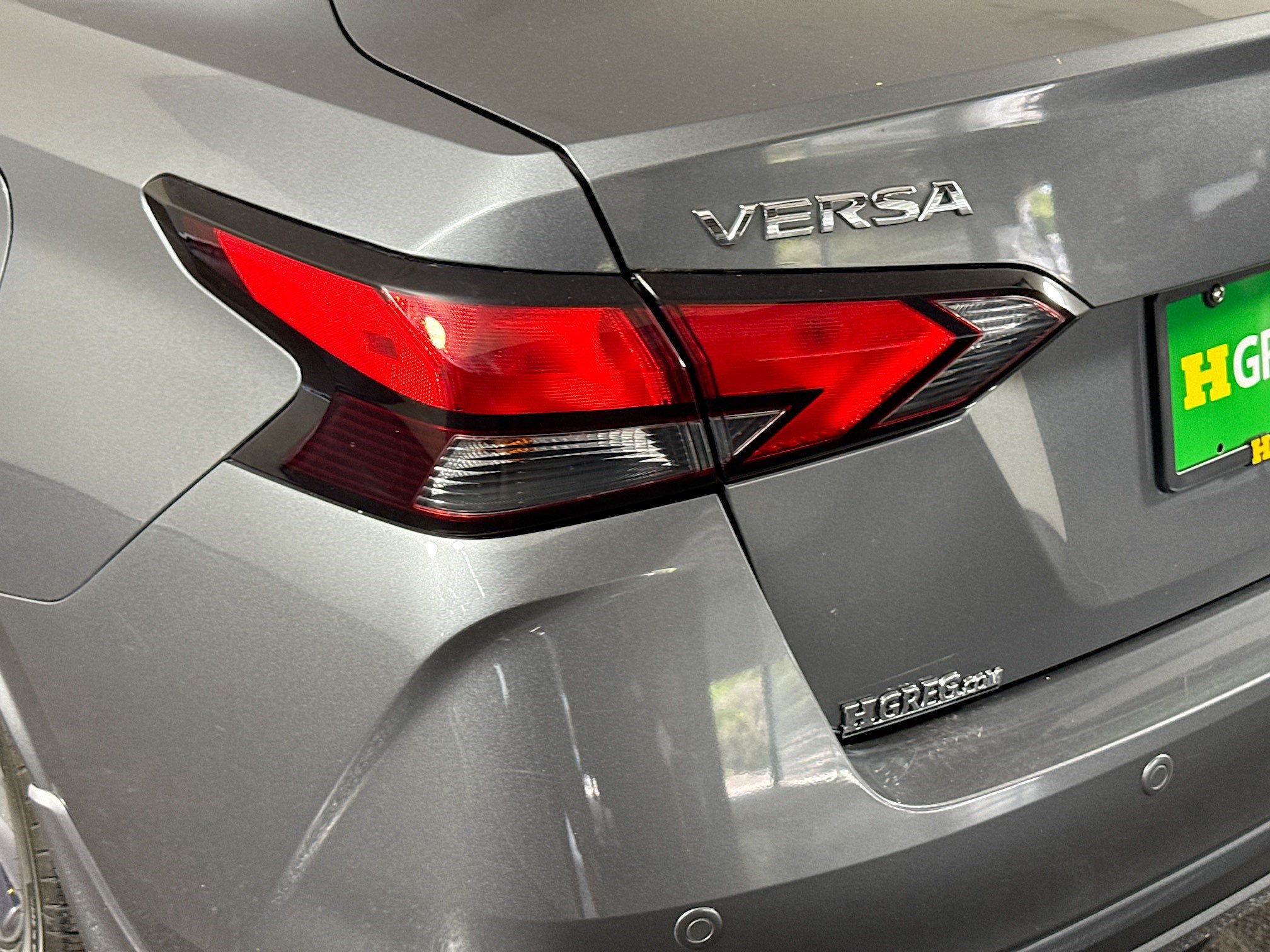 Used 2020 Nissan Versa SV FWD image 36