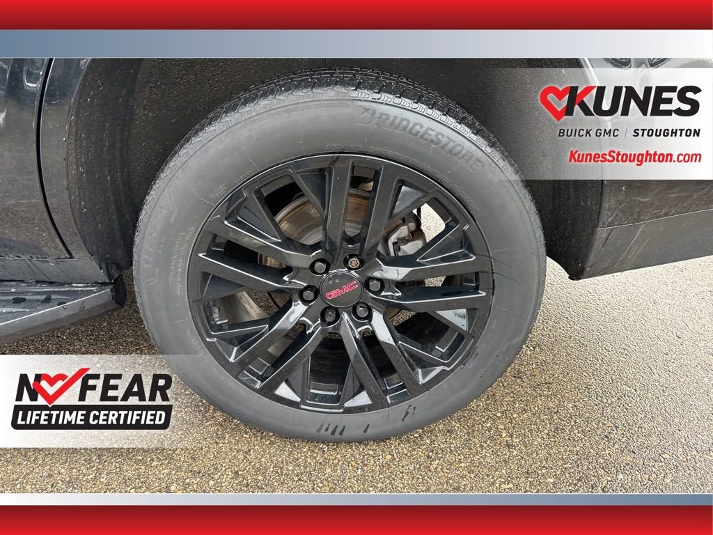 Used 2021 GMC Yukon SLT w/ SLT Premium Package image 18