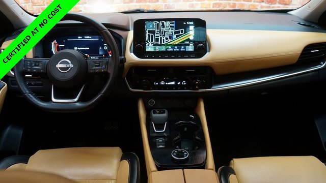 Used 2022 Nissan Rogue Platinum w/ Head-Up Display Package image 11