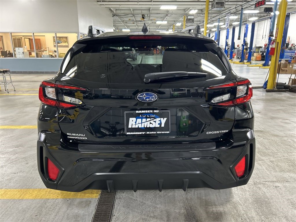 Certified 2024 Subaru Crosstrek 2.0i Premium image 25