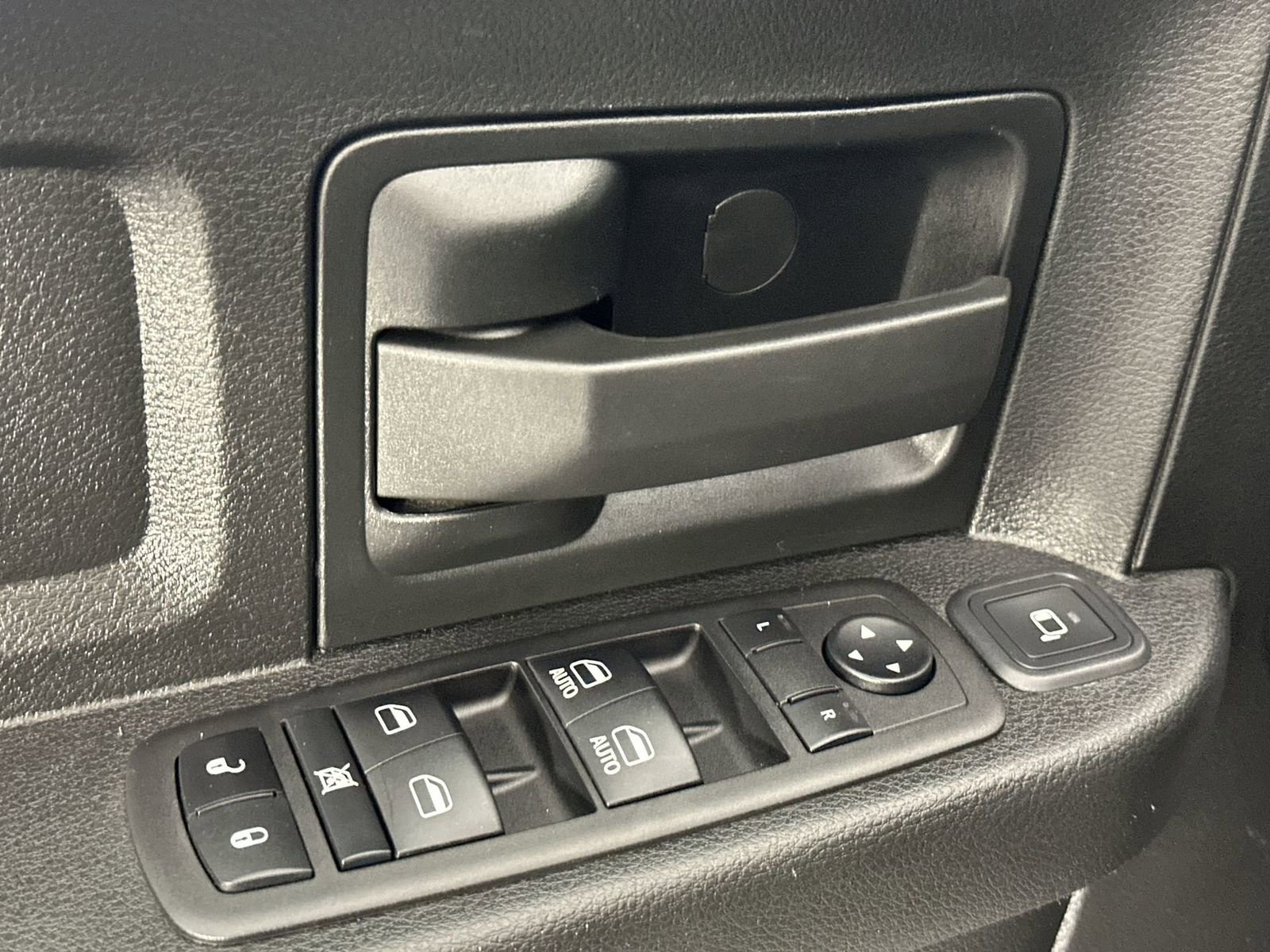Used 2023 RAM 3500 Tradesman image 13