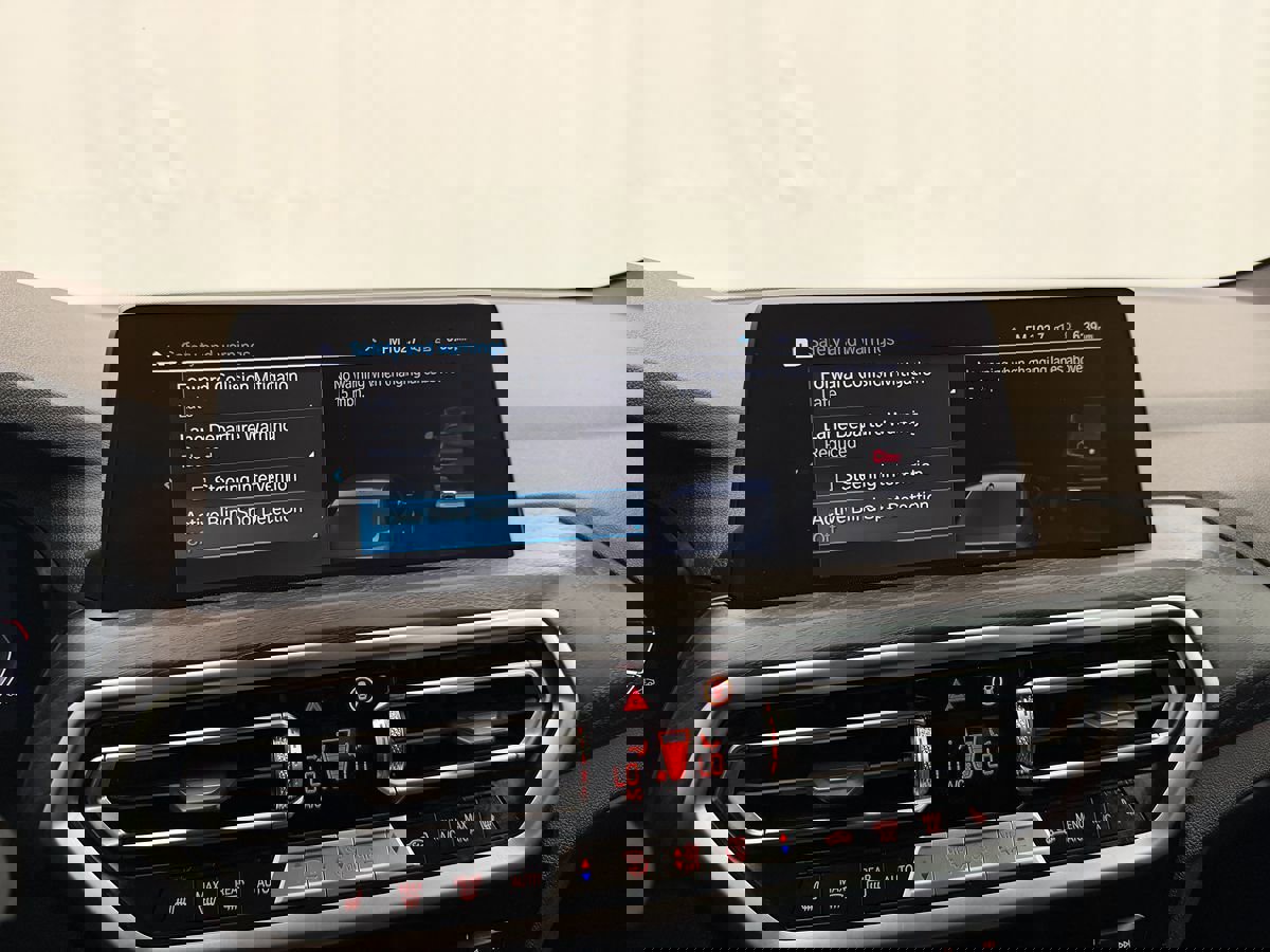 Used 2024 BMW X3 xDrive30i image 22