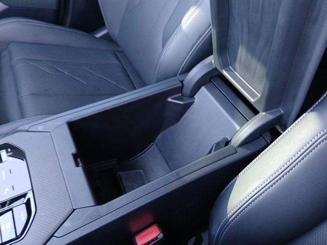 Used 2025 BMW X3 M50 w/ Premium Package image 22
