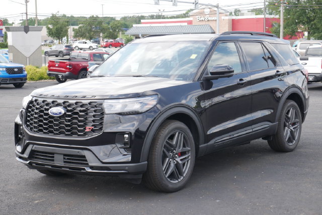 New 2026 Ford Explorer ST w/ Sun And Sound Package AWD/4WD image 8