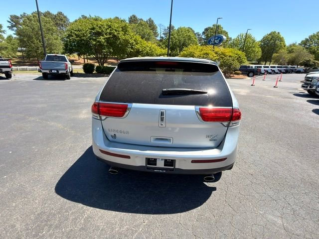Used 2013 Lincoln MKX AWD image 12