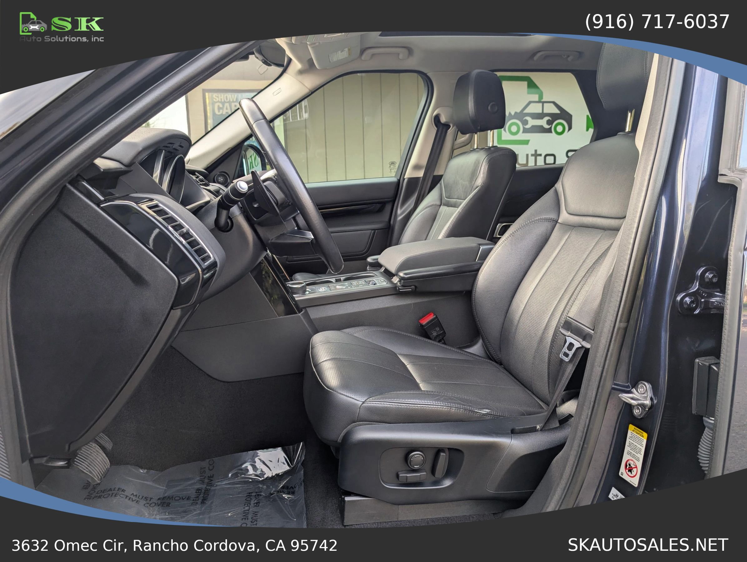 Used 2017 Land Rover Discovery SE AWD/4WD image 13