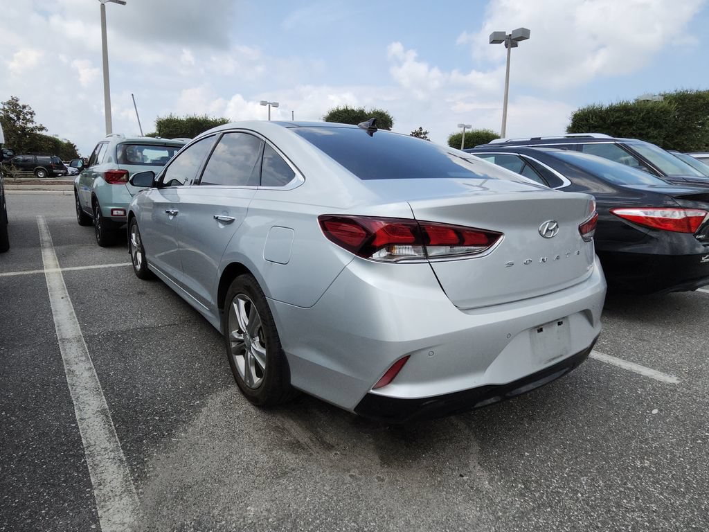 Used 2018 Hyundai Sonata Limited w/ Ultimate Package 07 FWD image 3