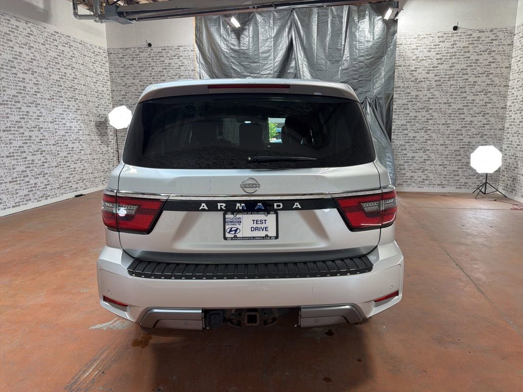 Used 2021 Nissan Armada SV image 6