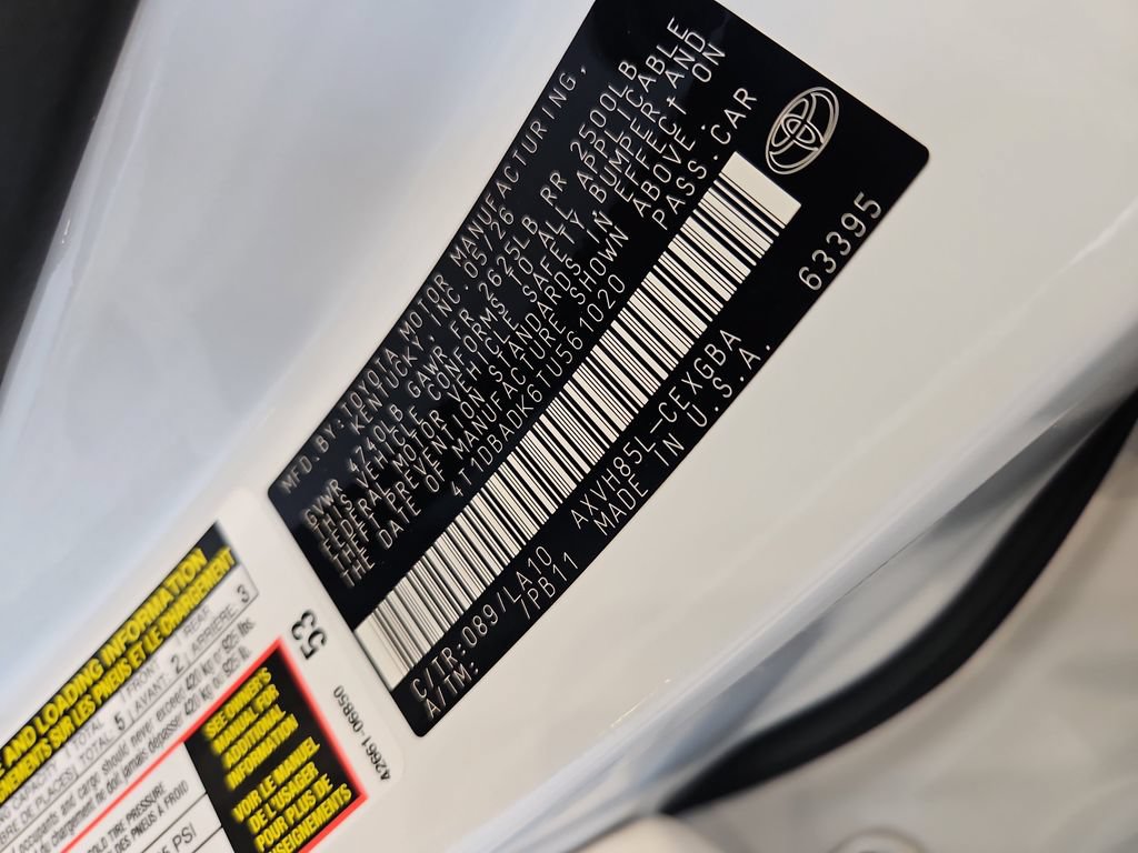 New 2026 Toyota Camry Hybrid AWD/4WD image 6