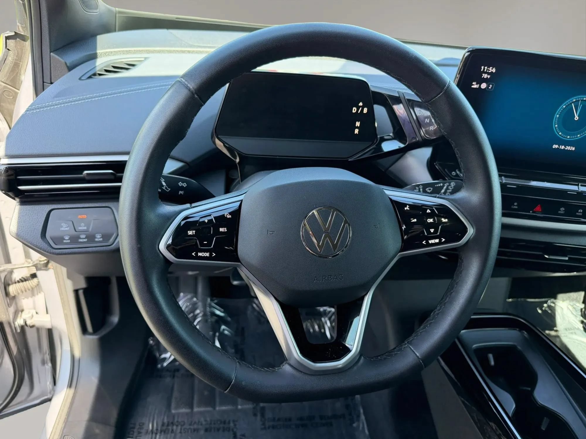 Used 2023 Volkswagen ID.4 Pro S AWD/4WD image 17