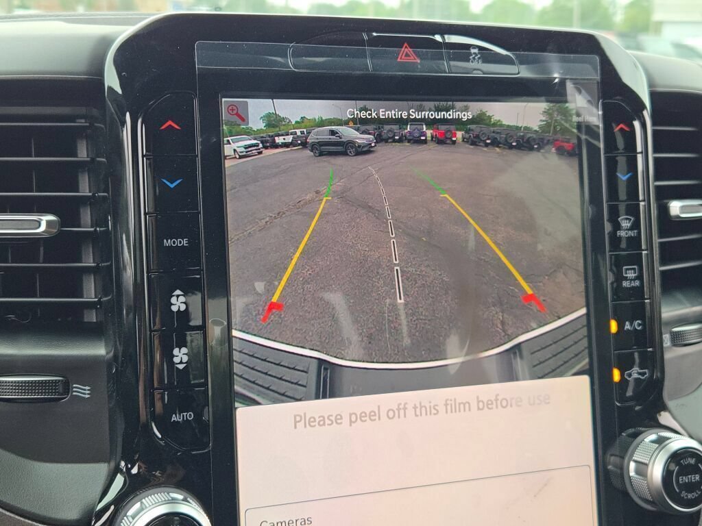 New 2026 RAM 2500 Tradesman AWD/4WD image 9
