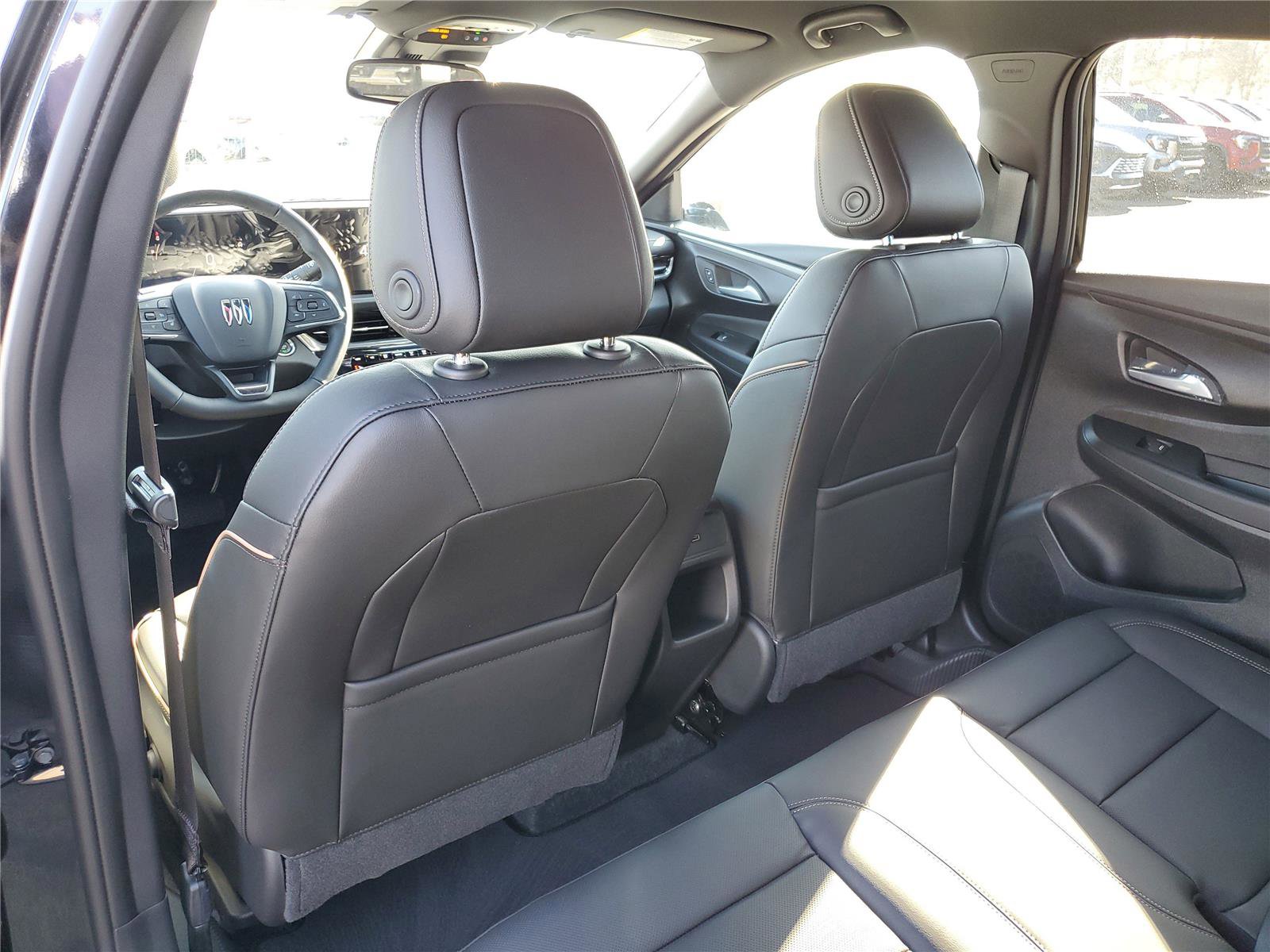 New 2026 Buick Envista Avenir image 12