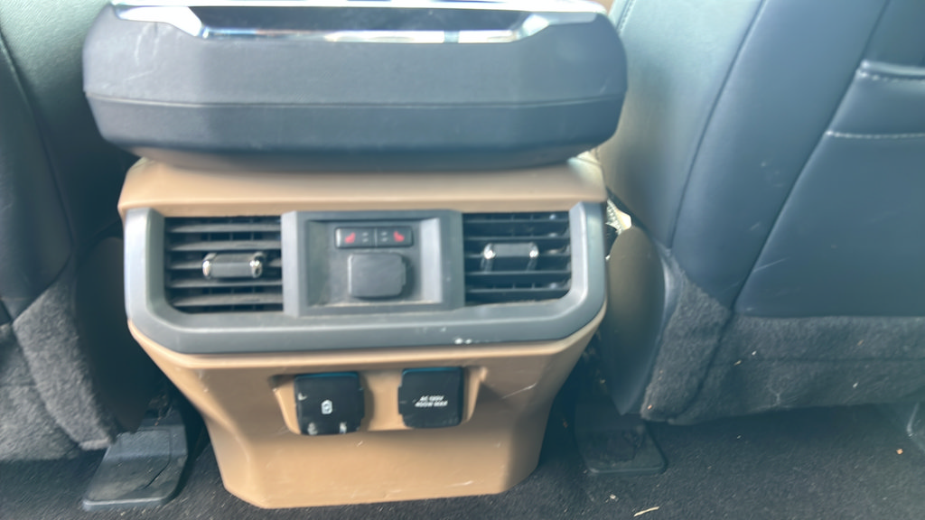 Used 2021 Ford F150 Lariat w/ Equipment Group 502A High AWD/4WD image 18