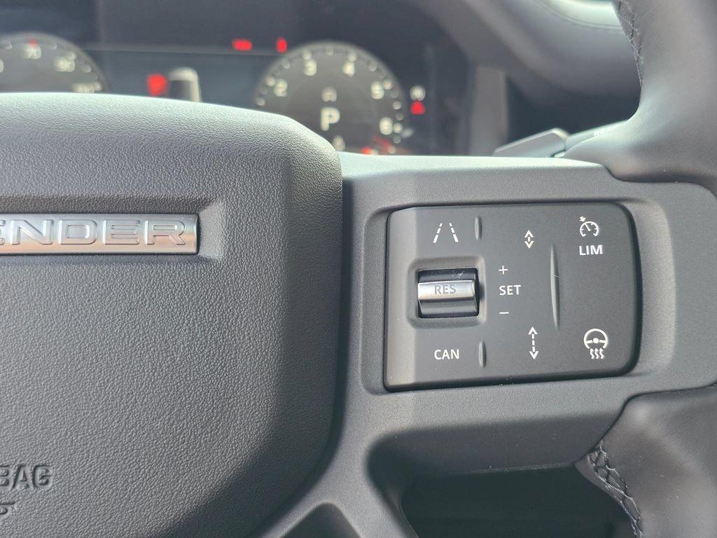 New 2026 Land Rover Defender 130 X-Dynamic SE AWD/4WD image 18