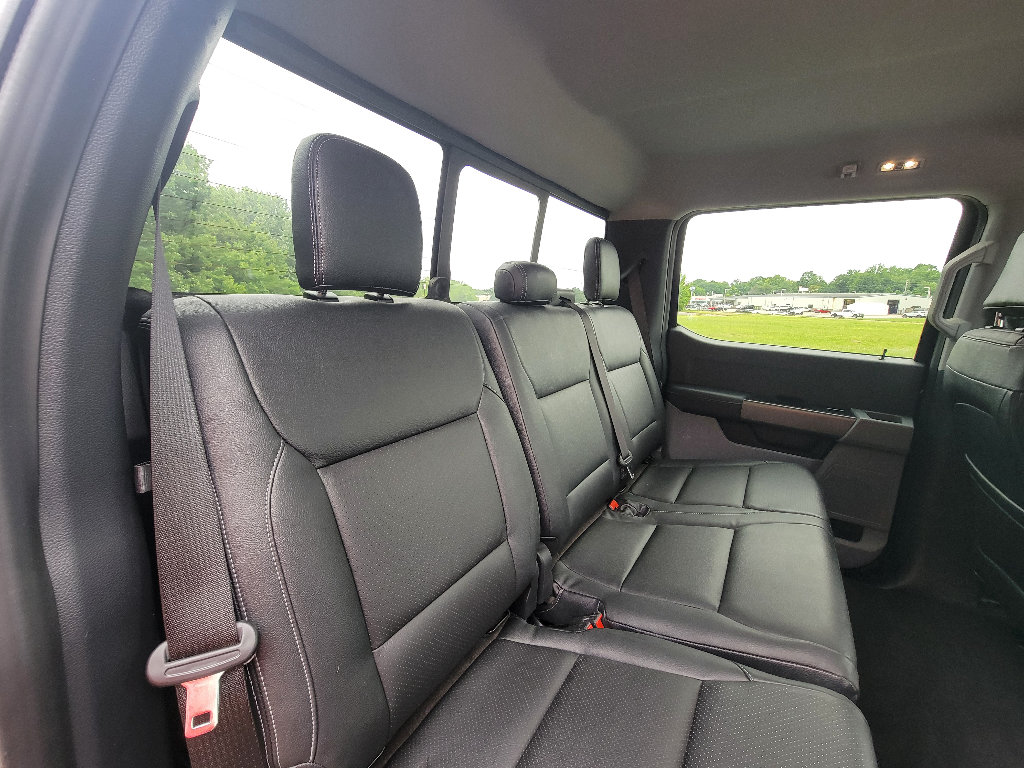 Used 2024 Ford F350 XLT w/ 360-Degree Camera Package AWD/4WD image 28