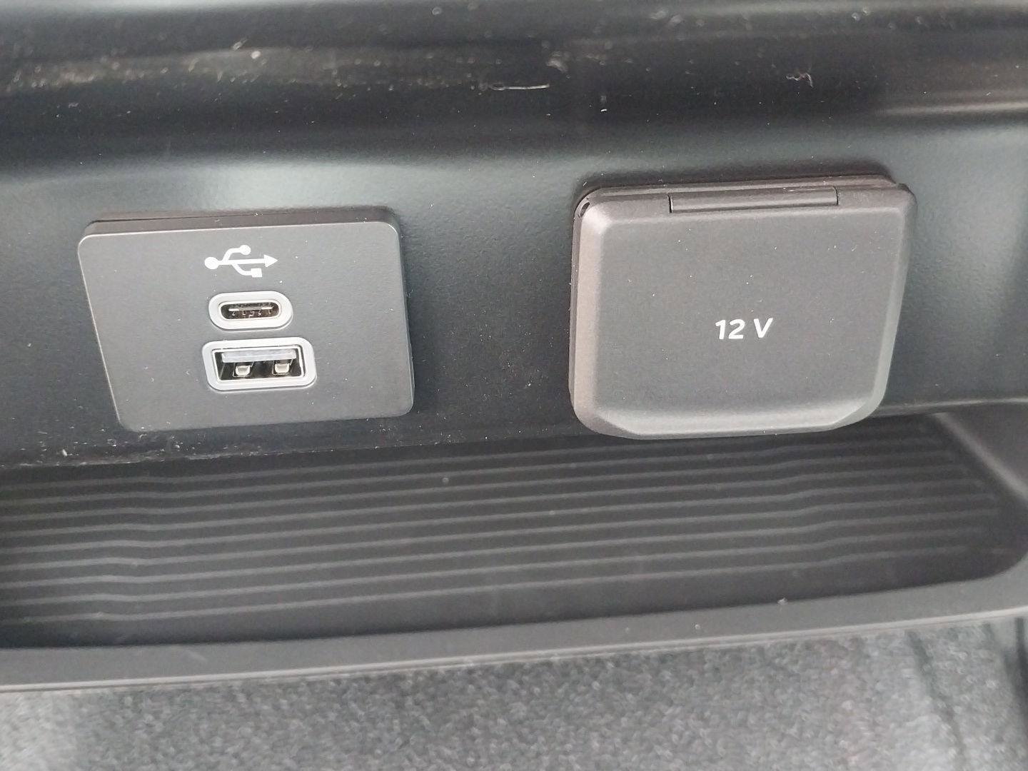 New 2026 Ford F250 XL w/ XL Chrome Package image 15