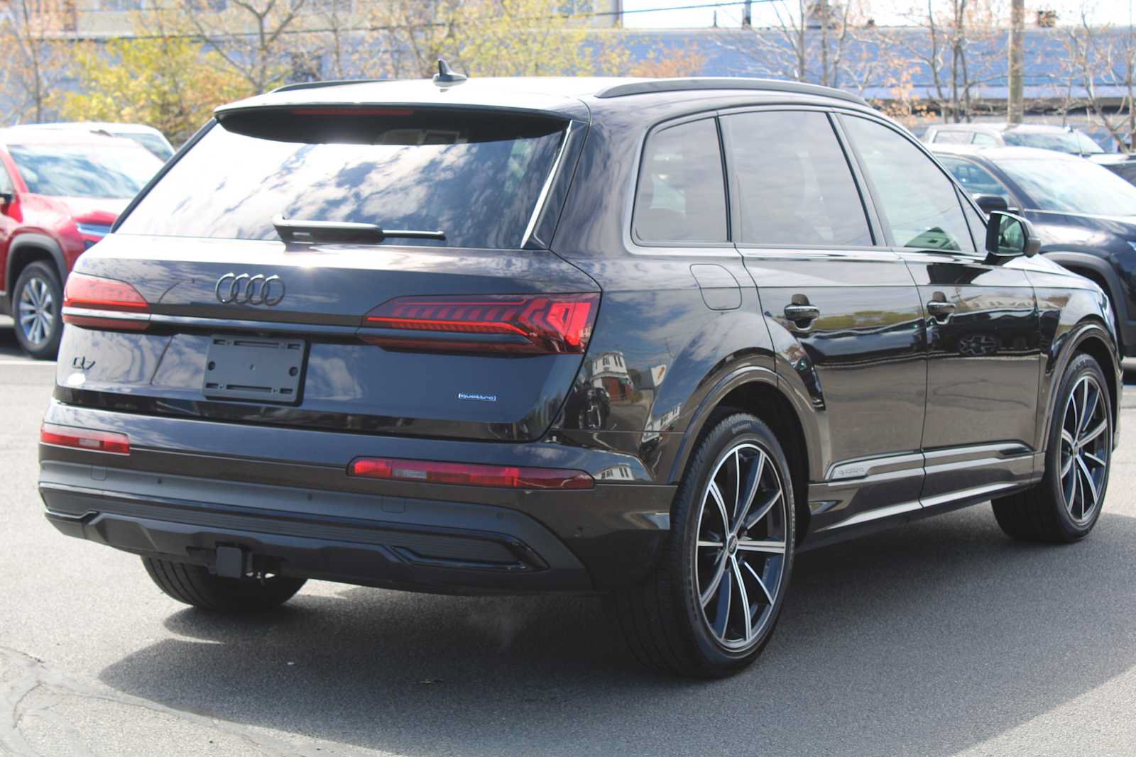 Used 2024 Audi Q7 3.0T Prestige AWD/4WD image 7