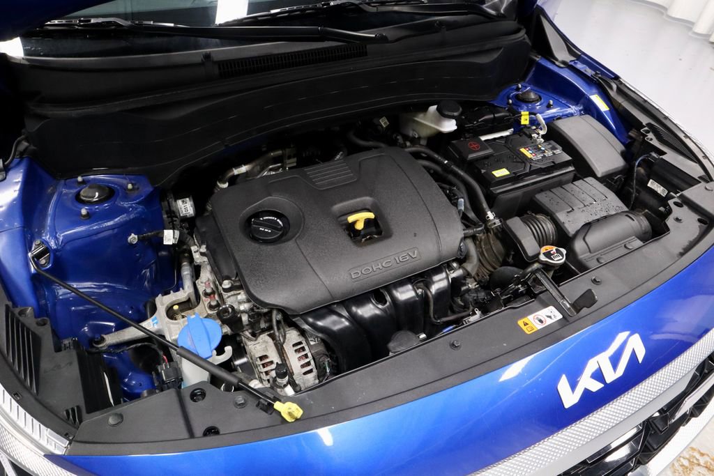 Used 2025 Kia Seltos S image 16