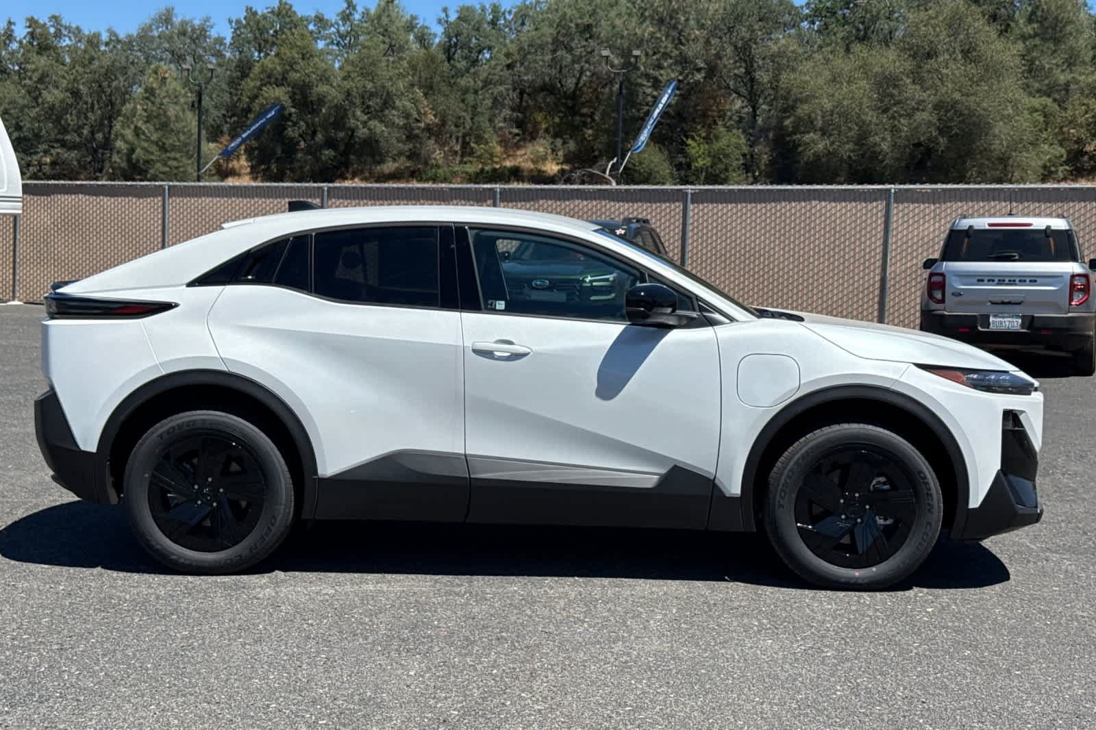 New 2026 Subaru Uncharted Premium FWD image 2