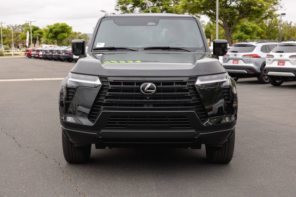 Used 2025 Lexus GX 550 w/ Accessory Package (Z1) AWD/4WD image 2