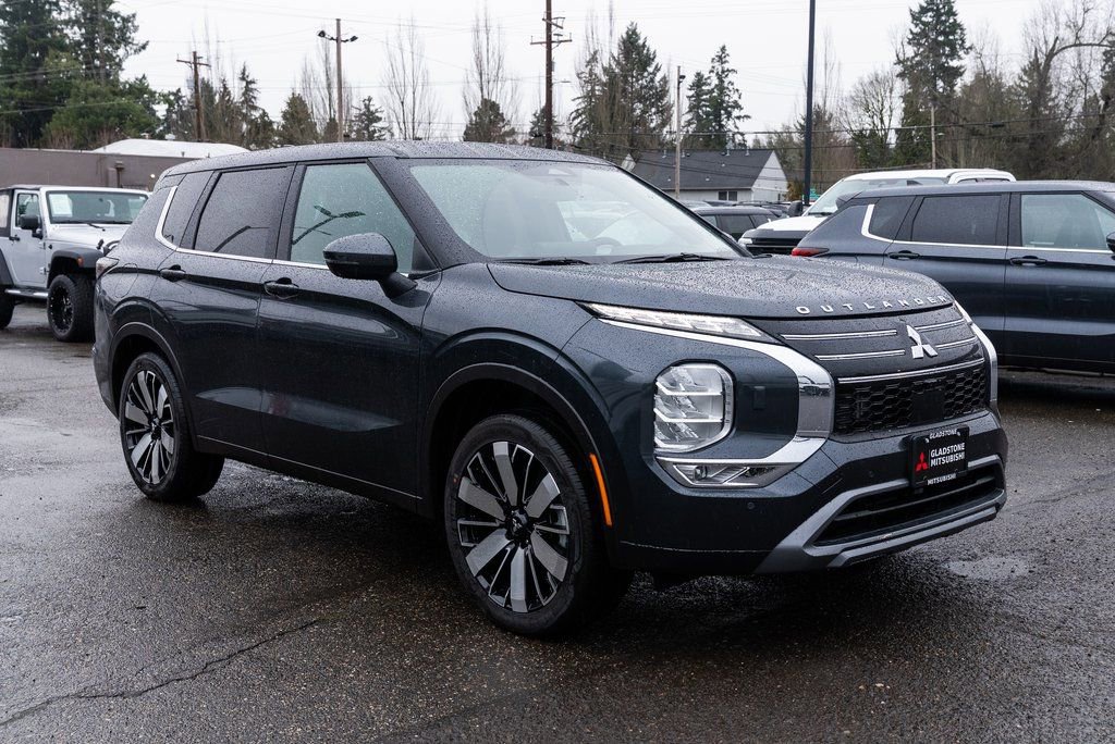 New 2026 Mitsubishi Outlander SE