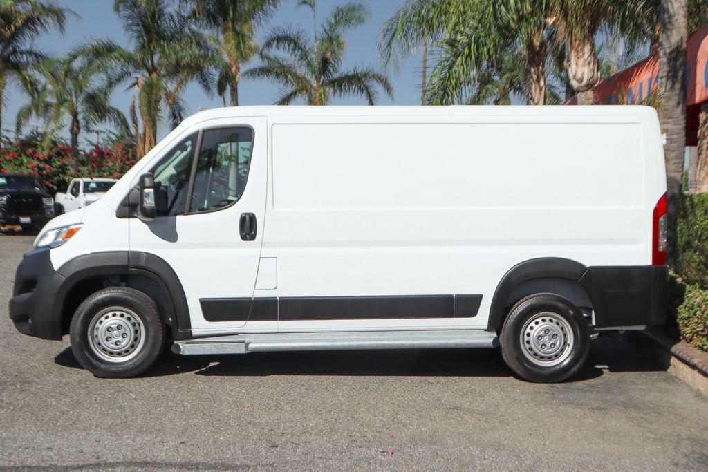 Used 2025 RAM ProMaster 2500 w/ U-Haul Equipment Group FWD image 5