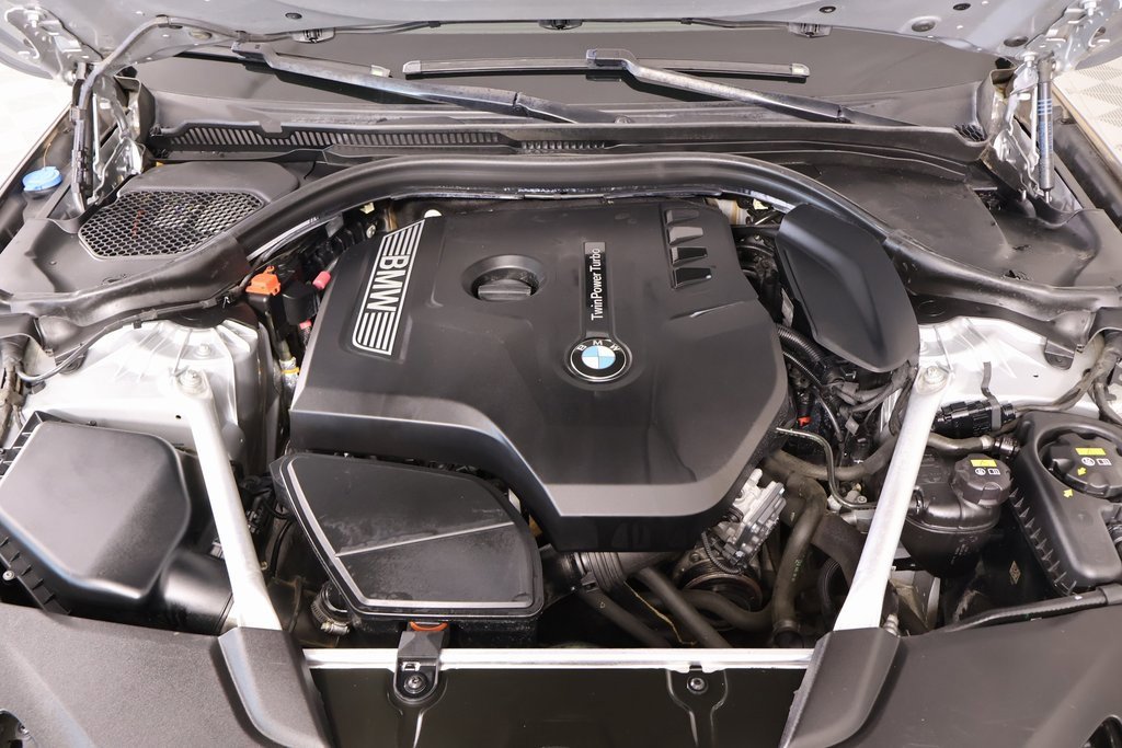 Used 2019 BMW 530i w/ Premium Package image 22