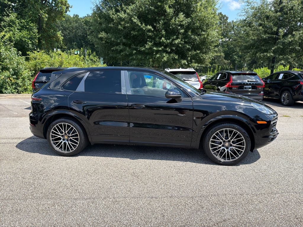 Used 2020 Porsche Cayenne AWD/4WD image 8