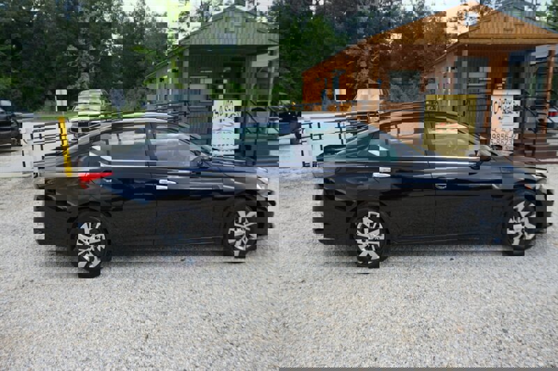 Used 2021 Nissan Altima 2.5 S w/ Driver Assist Package image 9