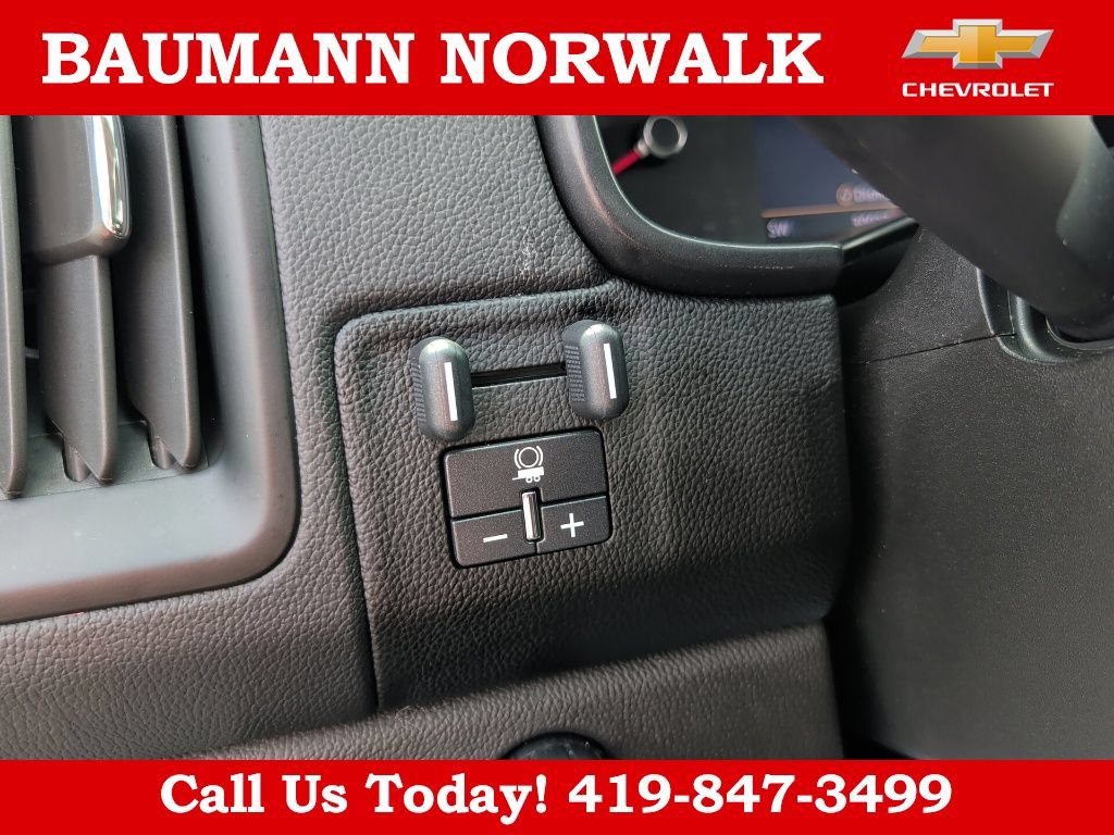 Used 2021 Chevrolet Colorado ZR2 w/ Colorado ZR2 Bison Edition AWD/4WD image 32