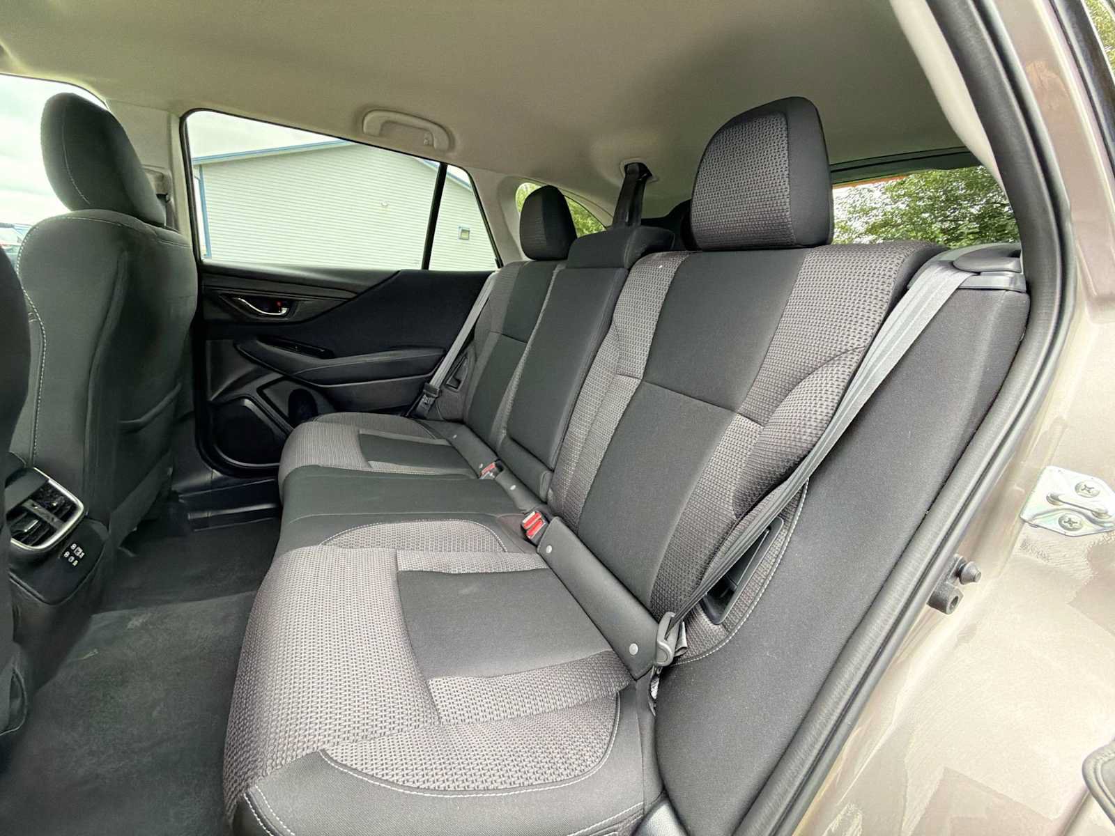 Certified 2024 Subaru Outback Premium AWD/4WD image 16