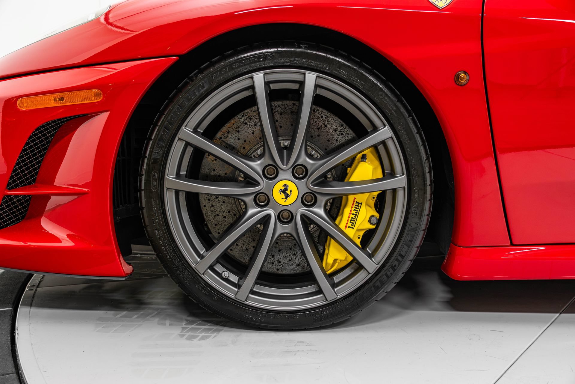 Used 2009 Ferrari F430 Scuderia RWD image 14