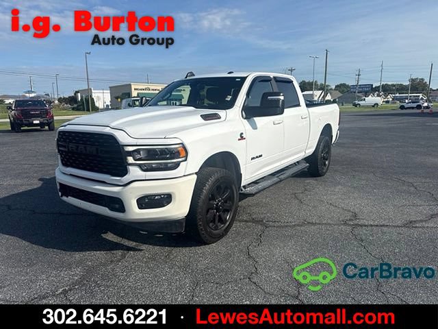 Used 2024 RAM 2500 Big Horn w/ Night Edition AWD/4WD image 7