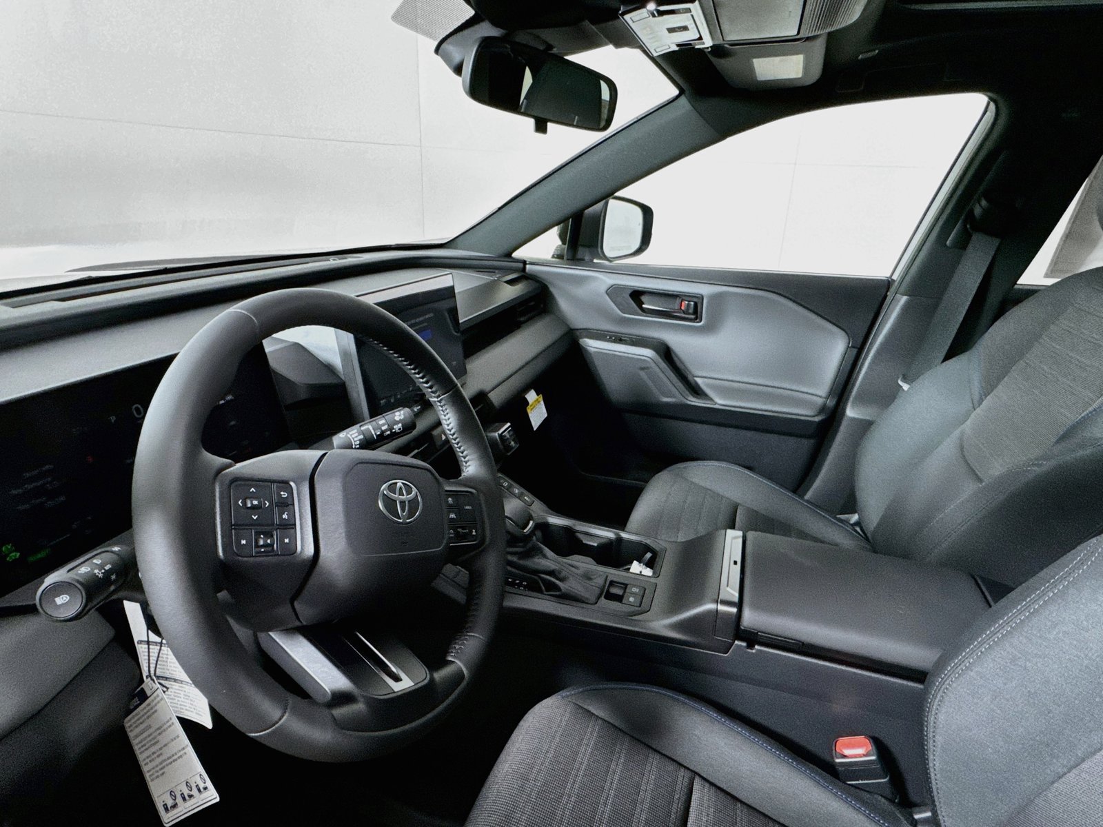 New 2026 Toyota RAV4 SE w/ Convenience Package AWD/4WD image 7