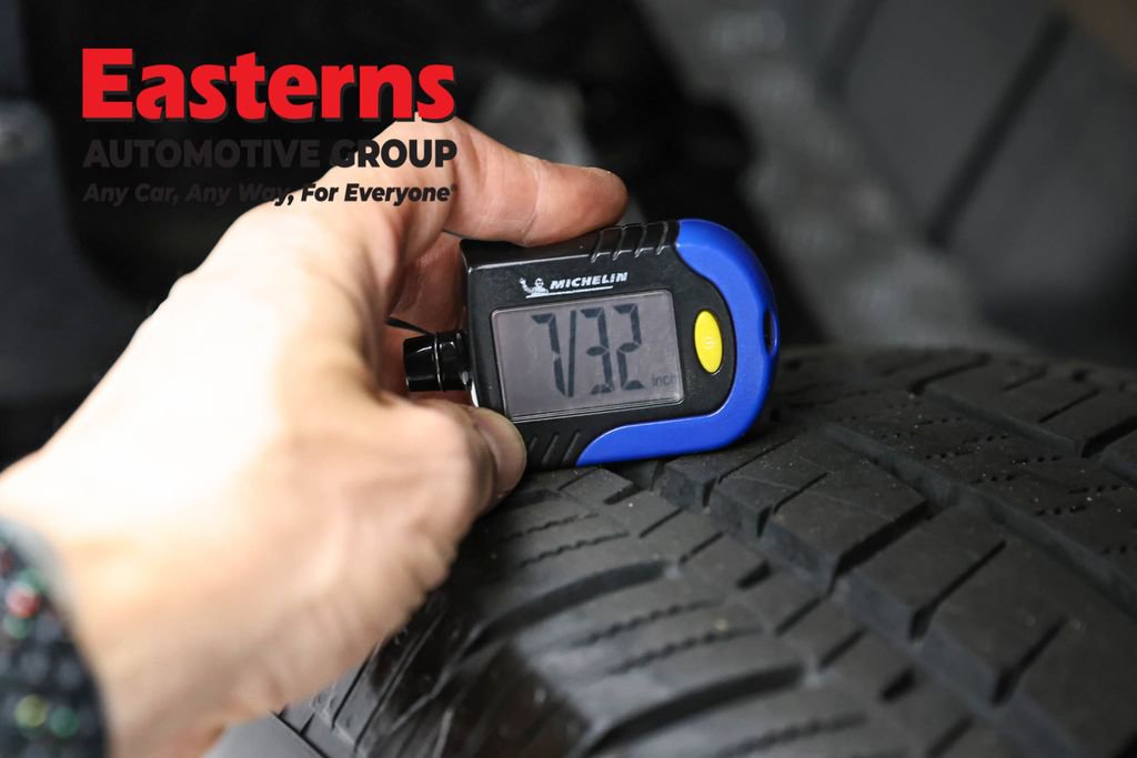 Used 2024 Chevrolet Silverado 1500 Custom AWD/4WD image 26