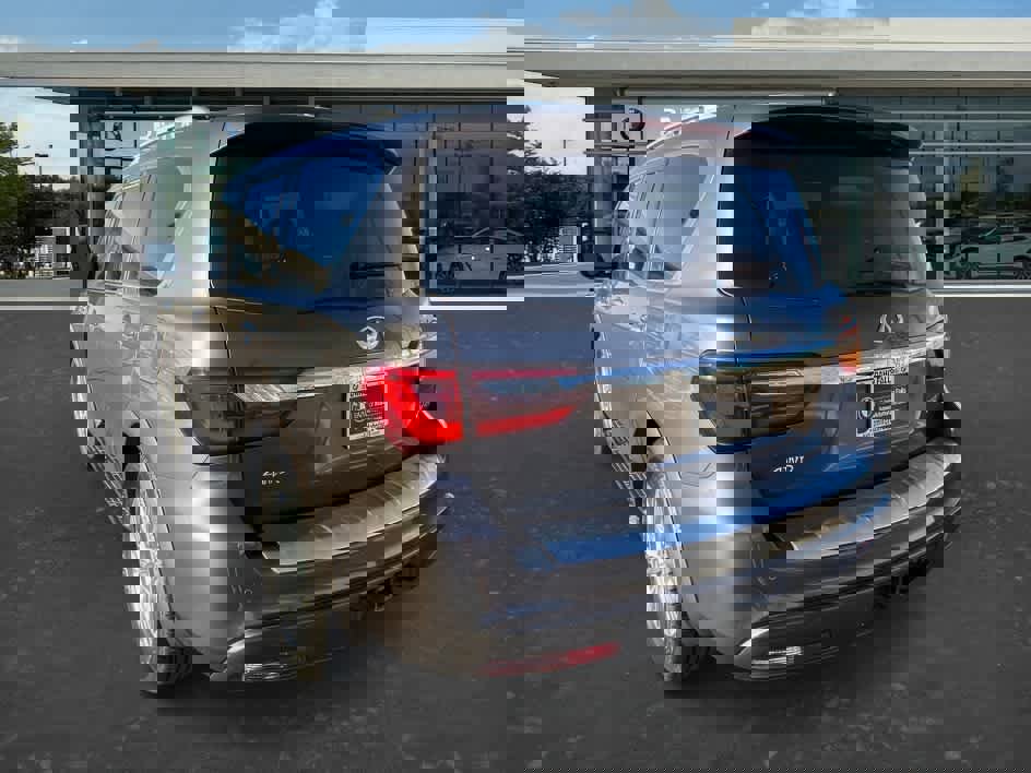 Used 2024 INFINITI QX80 Luxe image 6