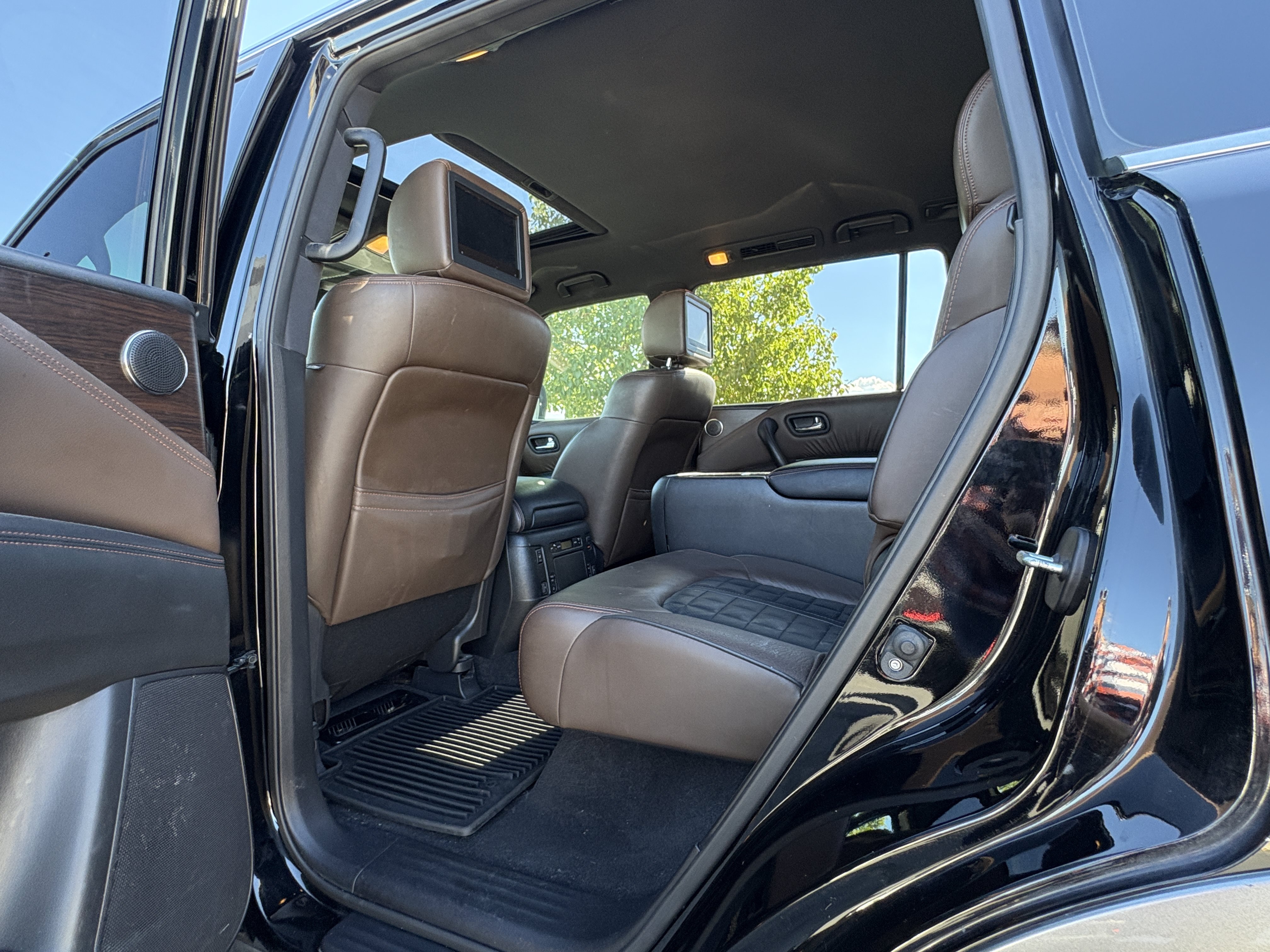 Used 2018 Nissan Armada Platinum w/ Captain Seat Package AWD/4WD image 7