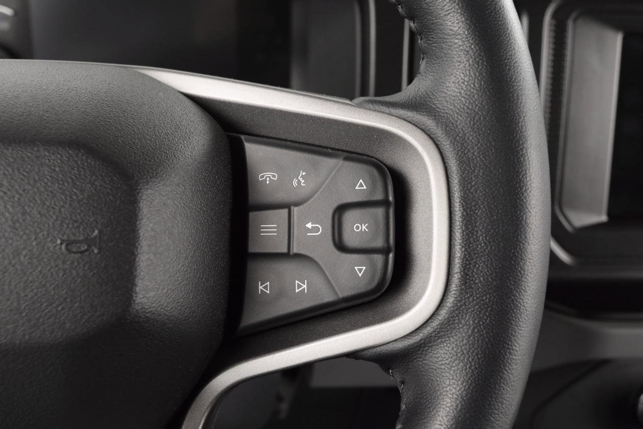 Used 2023 Ford Bronco Black Diamond image 17