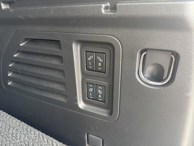 Used 2024 GMC Acadia Denali image 37