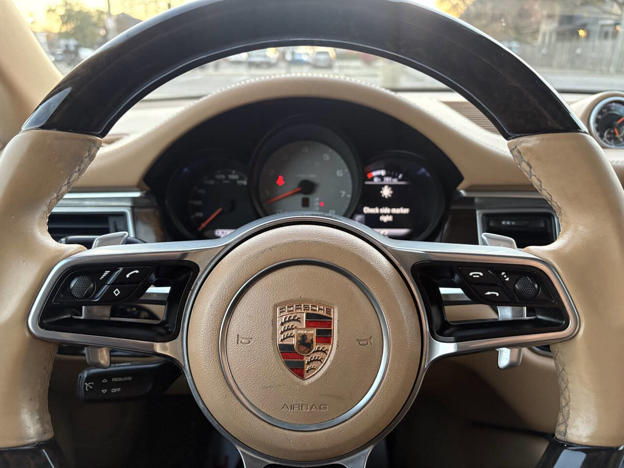 Used 2015 Porsche Macan S image 43