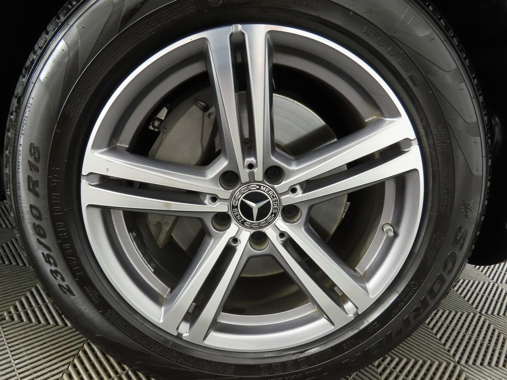 Certified 2021 Mercedes-Benz GLC 300 image 33