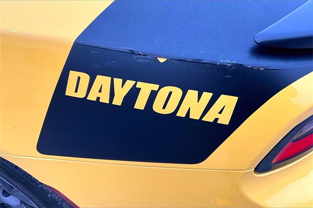 Used 2017 Dodge Charger R/T image 24