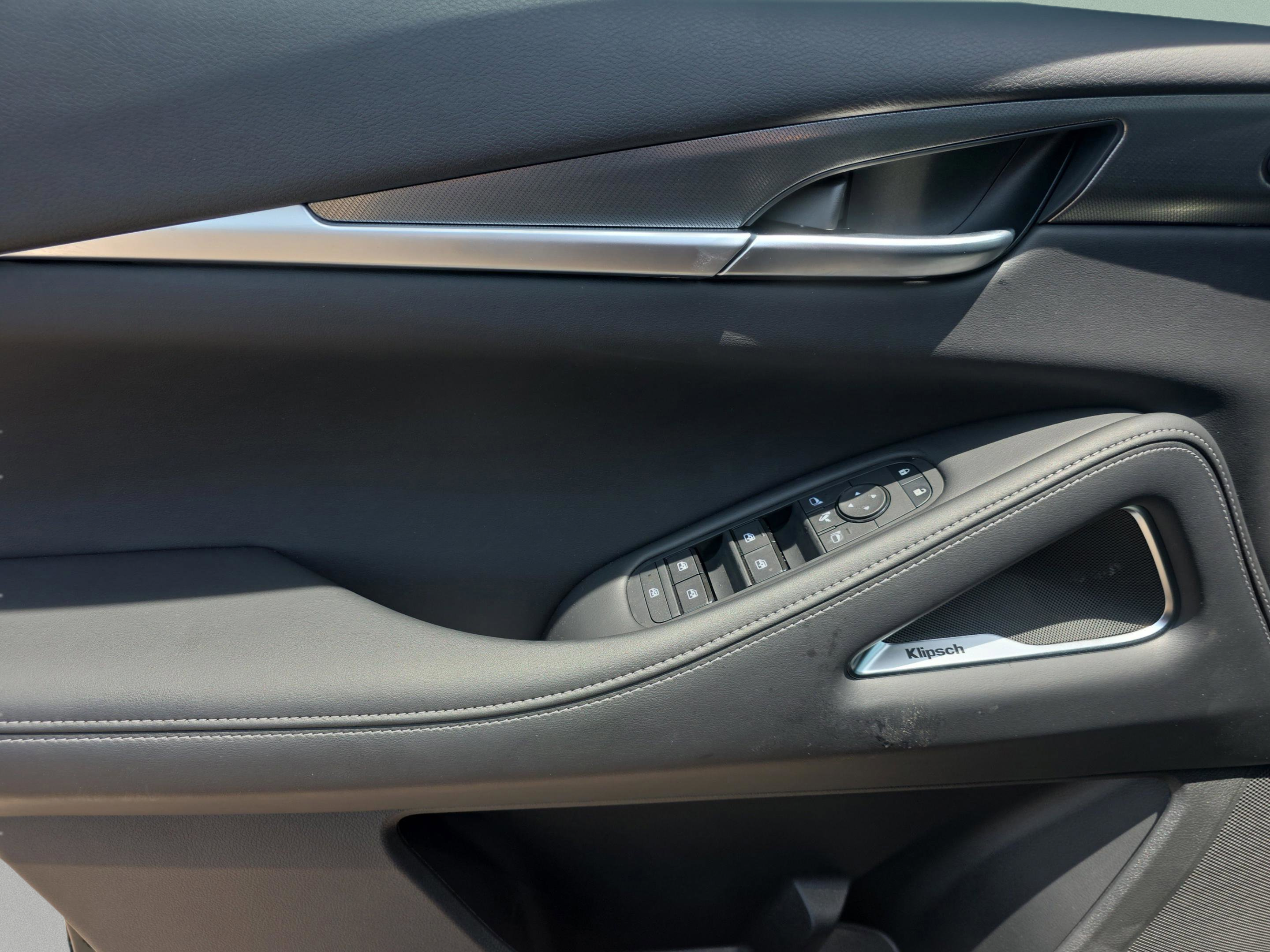 New 2027 INFINITI QX60 Luxe w/ Cargo Package FWD image 11