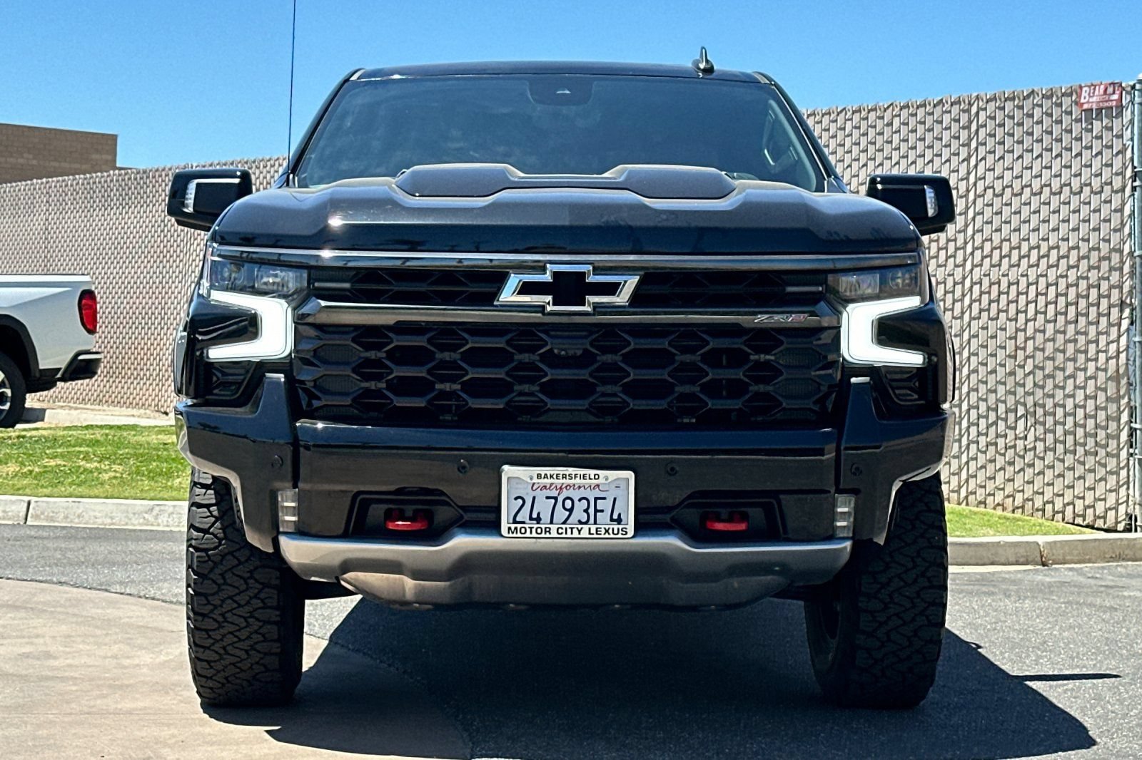 Used 2025 Chevrolet Silverado 1500 ZR2 w/ Technology Package AWD/4WD image 10
