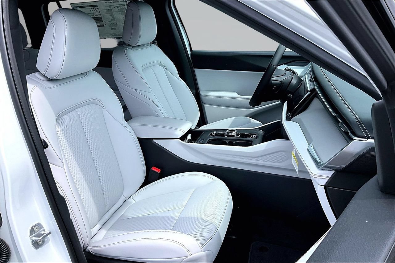 New 2026 Jeep Cherokee Limited AWD/4WD image 19