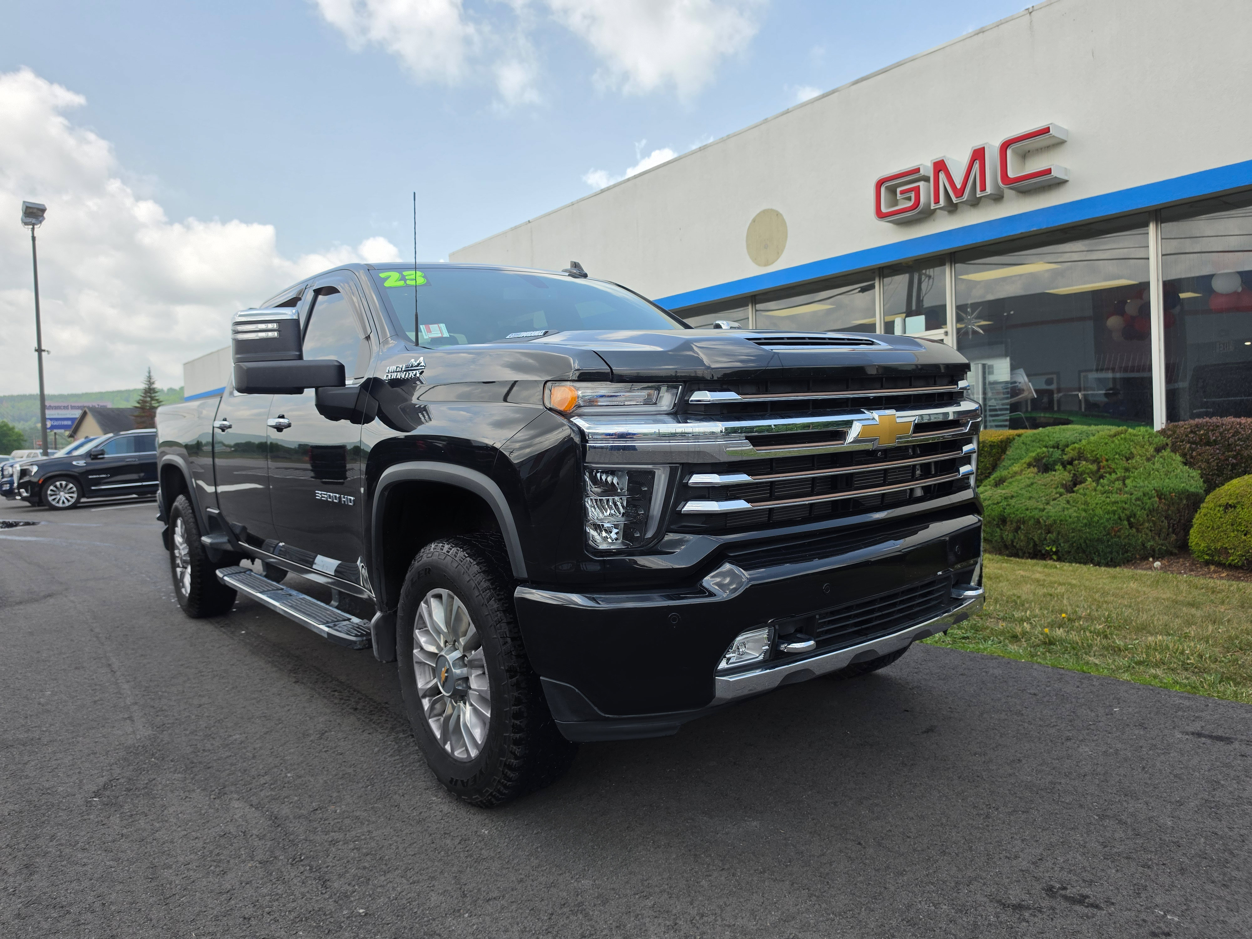 Used 2023 Chevrolet Silverado 3500 High Country w/ Z71 Off-Road Package