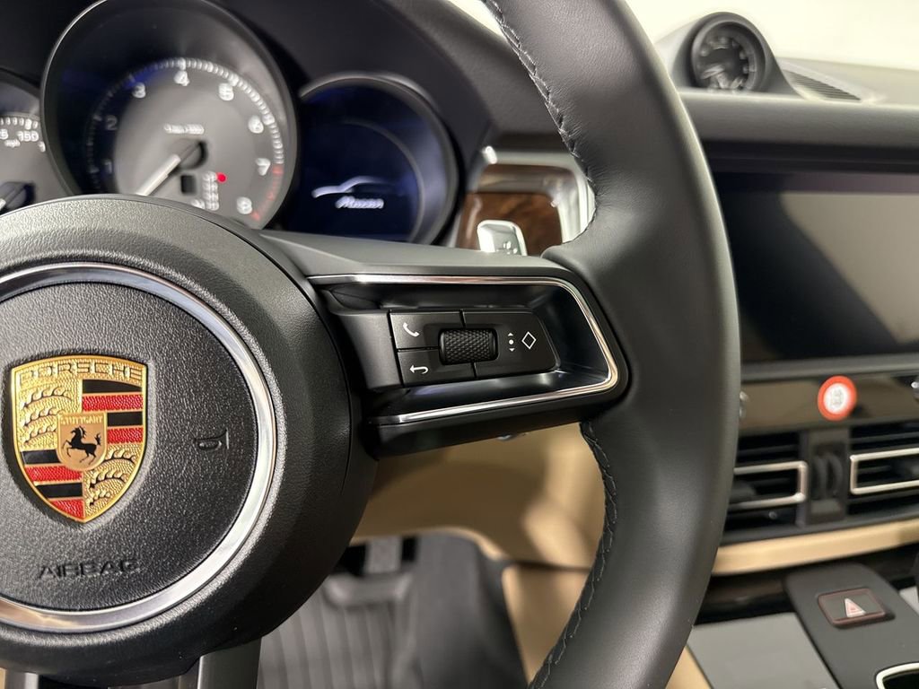 New 2026 Porsche Macan AWD/4WD image 39