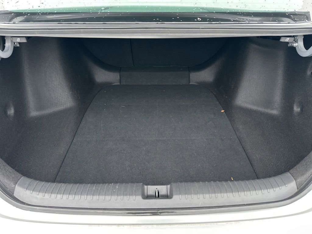 Used 2023 Honda Accord EX image 10