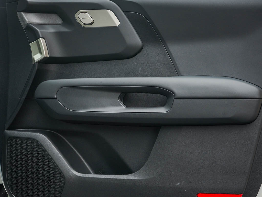 New 2027 Kia Telluride S image 10